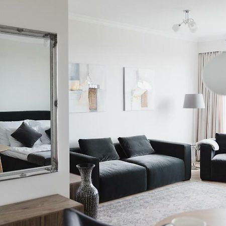 Luxlux Apartments Metro Slodowiec Varšava Exteriér fotografie